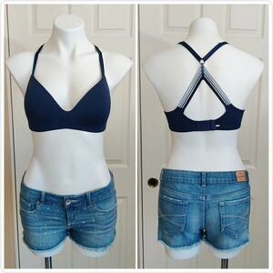 Victoria's Secret T-Shirt Lightly Lined Wireless Halter Bra 32DD